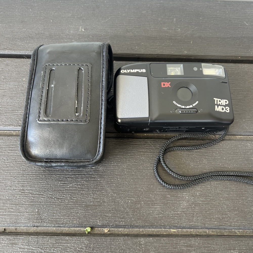 Vintage Olympus trip MD 3 DX 35mm Point-shoot Compact film camera Untested